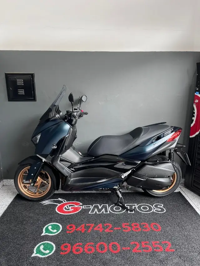 Moto Yamaha XMax 2023 ABS