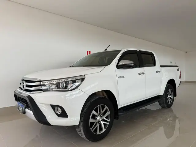 Carro Toyota Hilux Cabine Dupla 2018 Hilux 2.8 TDI SRX CD 4x4 (Aut)