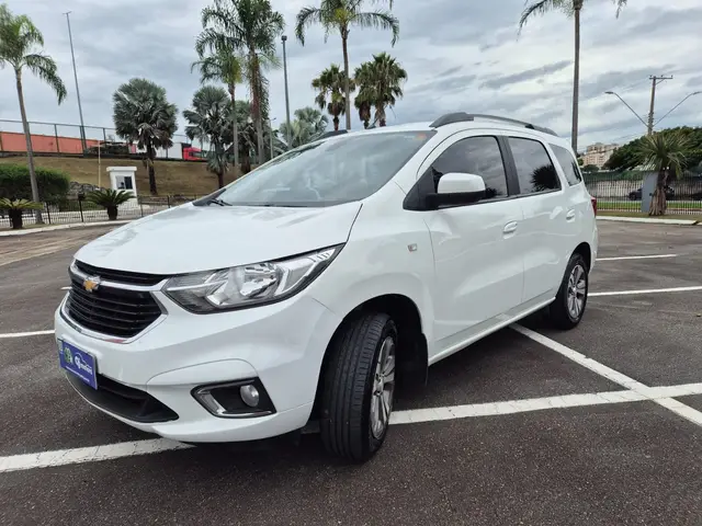 Carro Chevrolet Spin 2024 Premier 1.8 (Aut.)