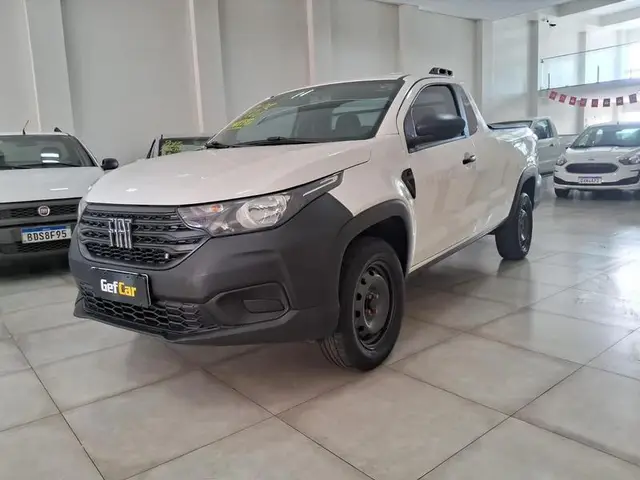 Carro Fiat Strada 2023 Endurance 1.4 Cabine Plus (Flex)