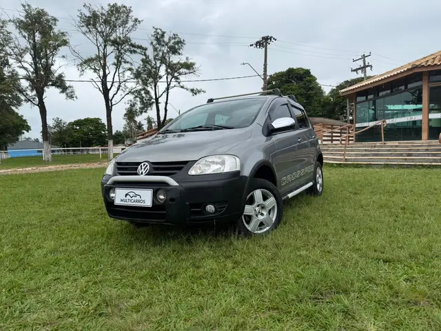 Carro Volkswagen CrossFox 2006 1.6 (Flex)