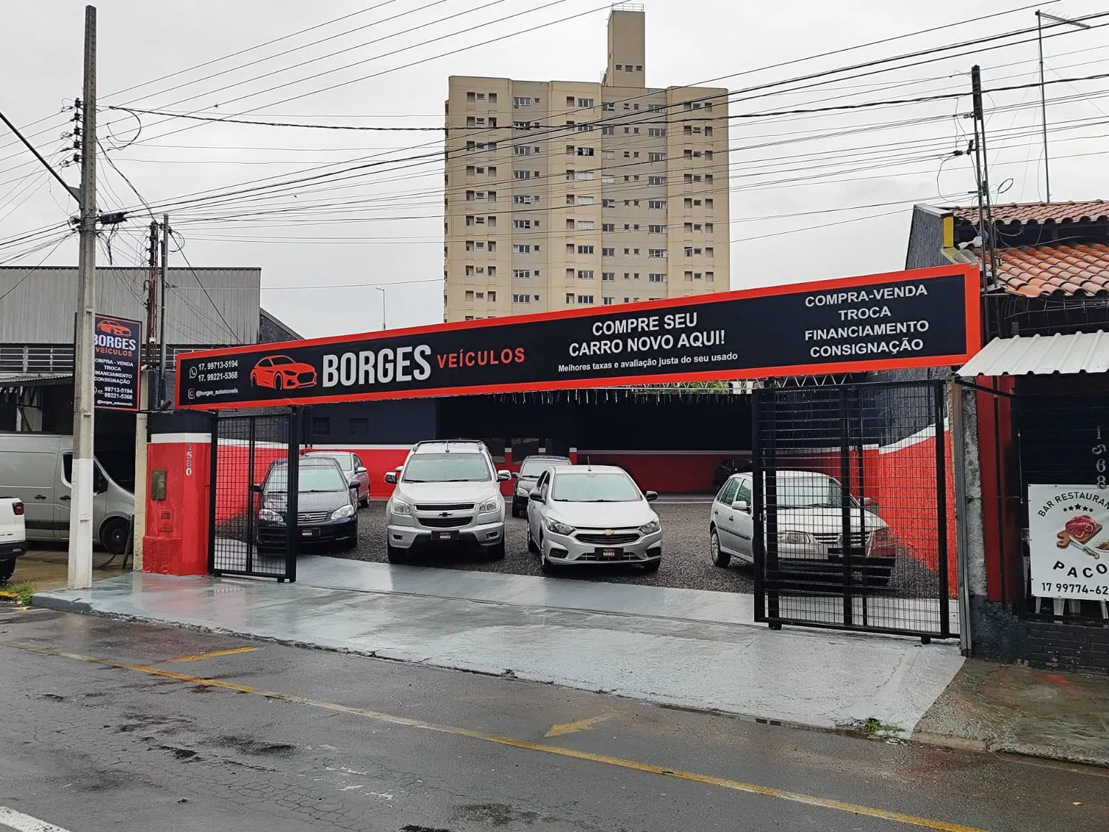 Fachada da loja Veículos à venda em BORGES VEÍCULOS - Catanduva - SP