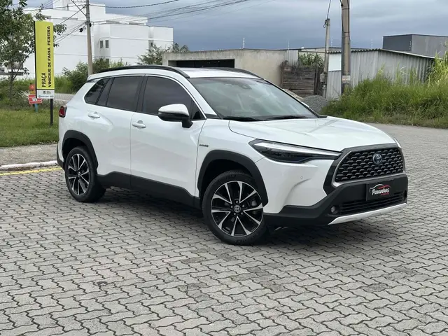 Carro Toyota Corolla Cross 2024 XRV Hybrid 1.8