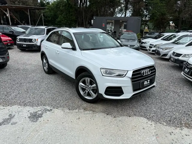 Carro Audi Q3 2019 1.4 TFSI Ambiente S Tronic (Flex)