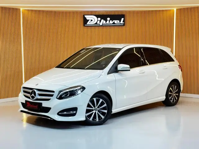 Carro Mercedes-Benz Classe B 2018 200 1.6 Turbo FlexFuel DCT