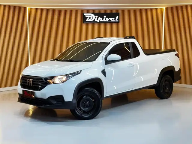 Carro Fiat Strada 2023 Endurance 1.4 Cabine Plus (Flex)