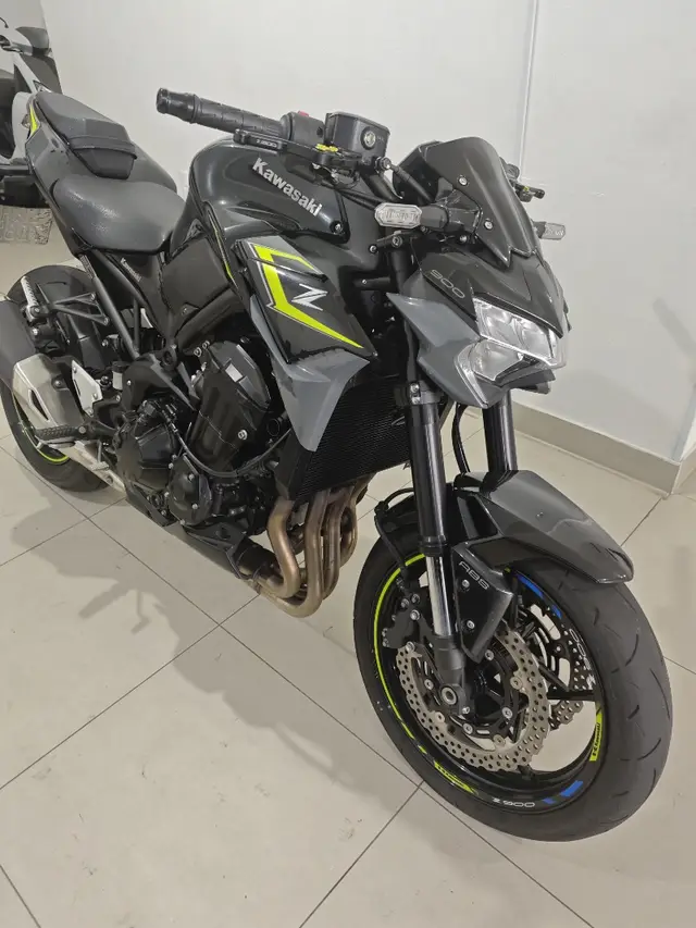 Moto Kawasaki Z 900 2025 Z 900