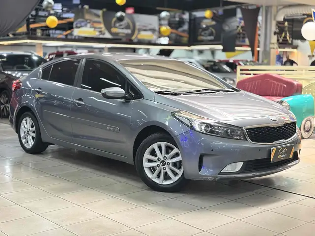 Carro Kia Cerato 2019 SX 1.6 (Aut) (Flex)
