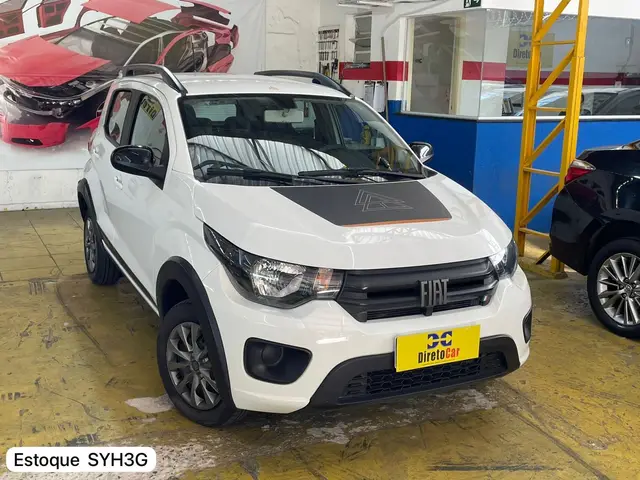 Carro Fiat Mobi 2024 Trekking 1.0