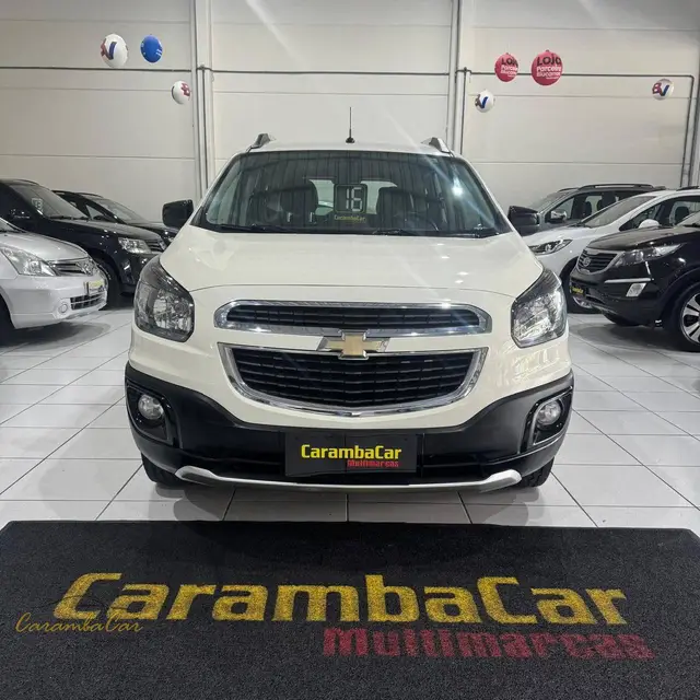 Carro Chevrolet Spin 2016 Activ 1.8 (Flex) (Aut)