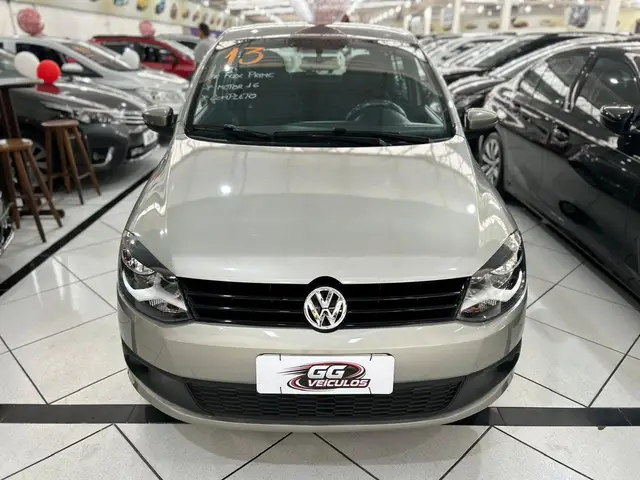 Carro Volkswagen Fox 2013 1.6 VHT (Flex)