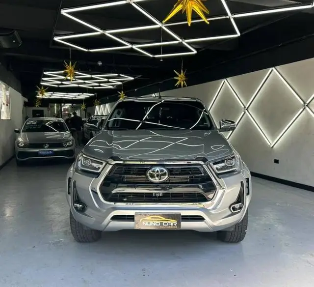 Carro Toyota Hilux Cabine Dupla 2024 SRX Plus 4x4 2.8 Diesel