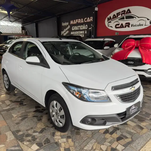 Carro Chevrolet Onix 2015 1.4 LT SPE/4