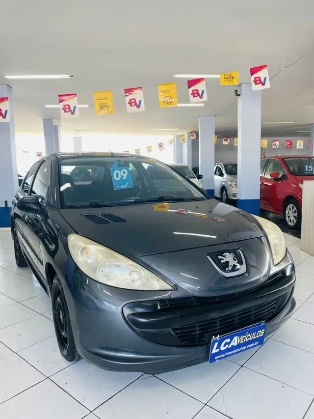 Carro Peugeot 207 2009 Hatch XR 1.4 8V (flex) 4p