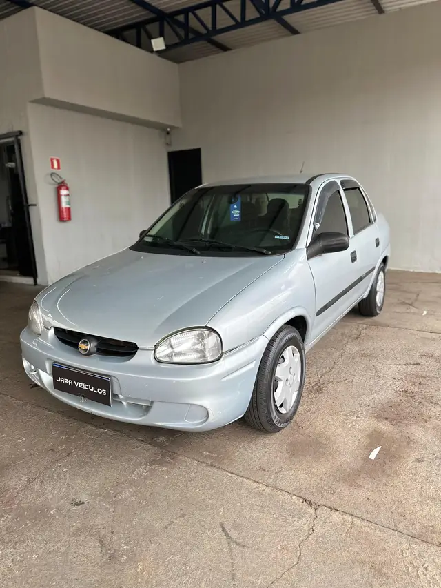 Carro Chevrolet Classic 2008 Corsa Sedan  Life 1.0 VHC (Flex)