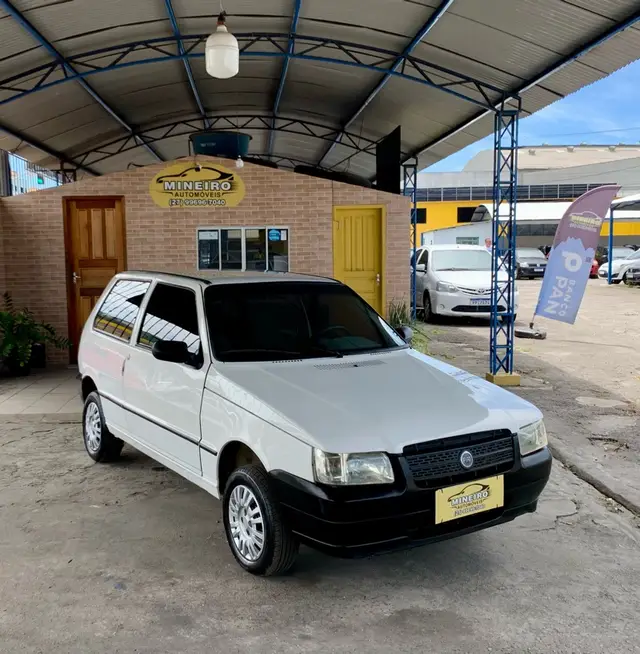 Carro Fiat Uno Mille 2005 Fire 1.0