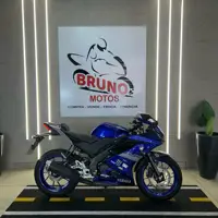 Moto Yamaha YZF R15 2024 ABS