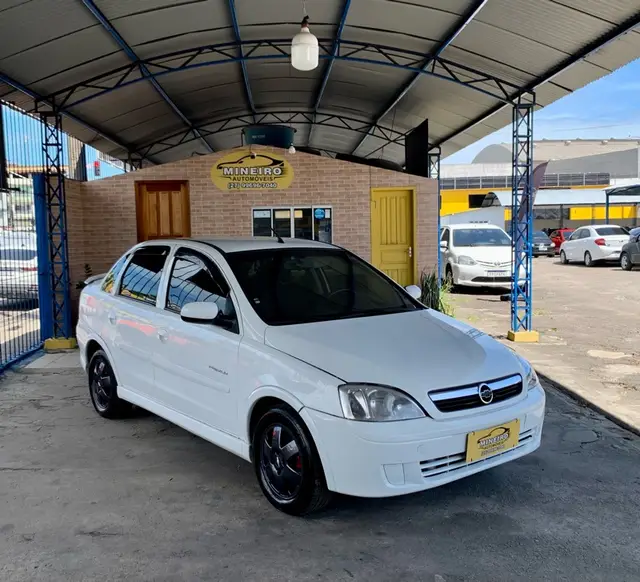 Carro Chevrolet Corsa Sedan 2011 Premium 1.4 (Flex)