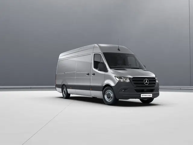 Carro Mercedes-Benz Sprinter 2021 FURGAO 416 CDI  F43A UP8