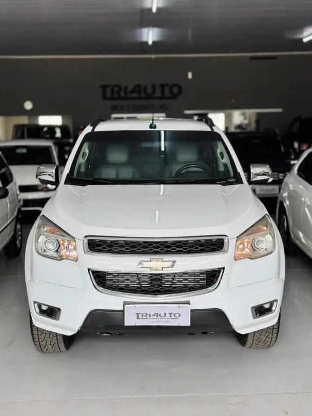 Carro Chevrolet S10 Cabine Dupla 2014 S10 2.8 CTDI LTZ 4WD (Cabine Dupla) (Aut)