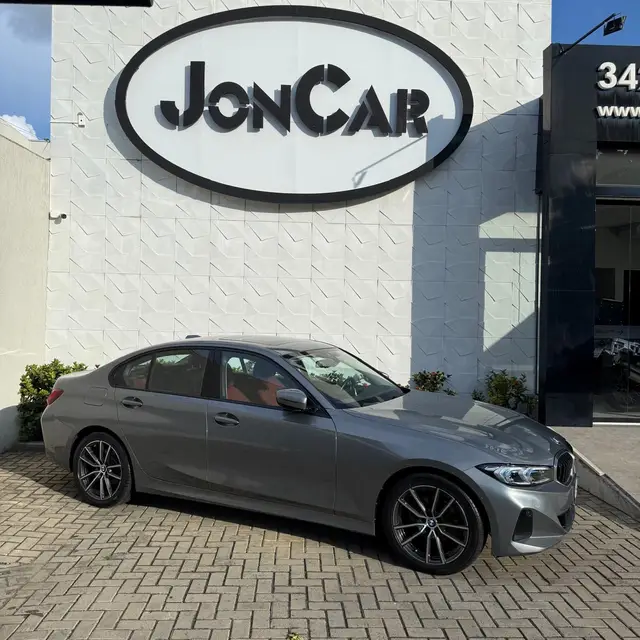 Carro BMW 320i 2023 Sport GP 2.0 Turbo (Aut.)
