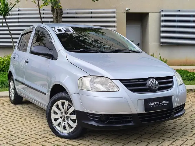 Carro Volkswagen Fox 2009 City 1.0 8V (Flex)