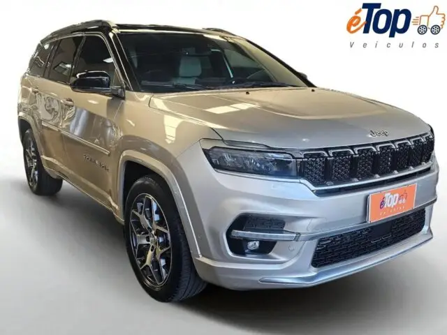 Carro Jeep Commander 2023 Overland 1.3 T270