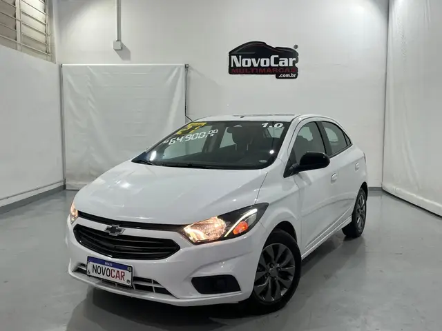 Carro Chevrolet Onix 2021 1.0 (Flex)