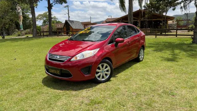 Carro Ford Fiesta Sedan 2012 1.6 (Flex)