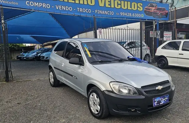 Carro Chevrolet Celta 2013 LS 1.0 (Flex) 2p