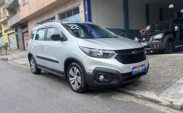 Carro Chevrolet Spin 2022 Activ 5 1.8 (Flex) (Aut)