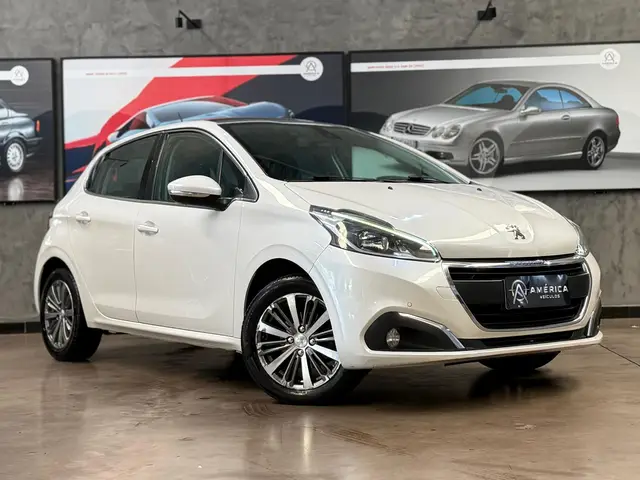 Carro Peugeot 208 2017 Griffe 1.6 16V (Flex) (Aut)