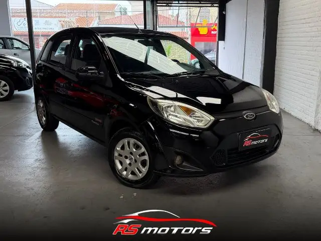 Carro Ford Fiesta Hatch 2011 1.6 (Flex)