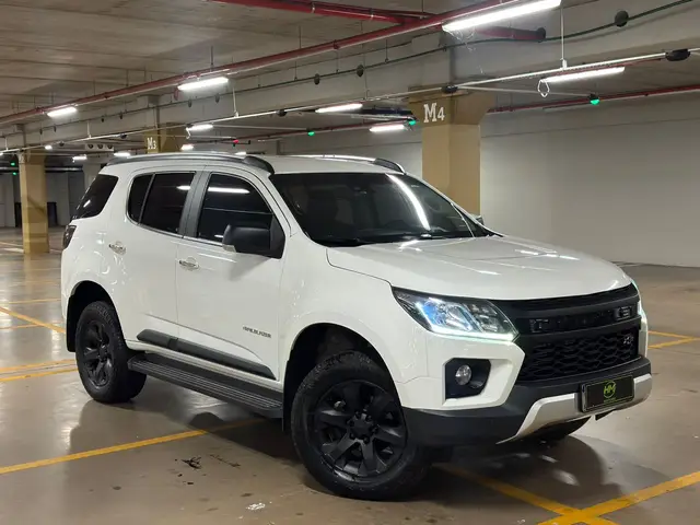 Carro Chevrolet Trailblazer 2023 Premier 2.8 Turbodiesel (Aut.)