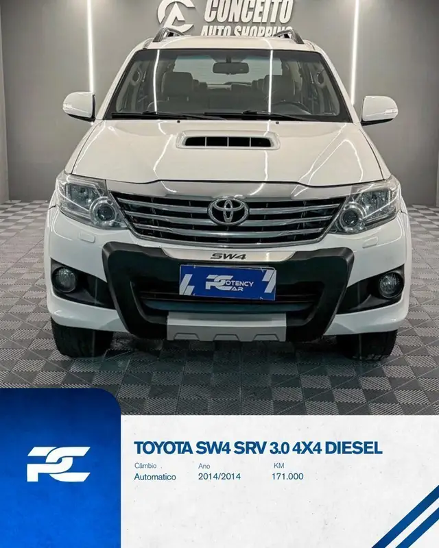 Carro Toyota Hilux SW4 2014 3.0 TDI 4x4 SRV 7L
