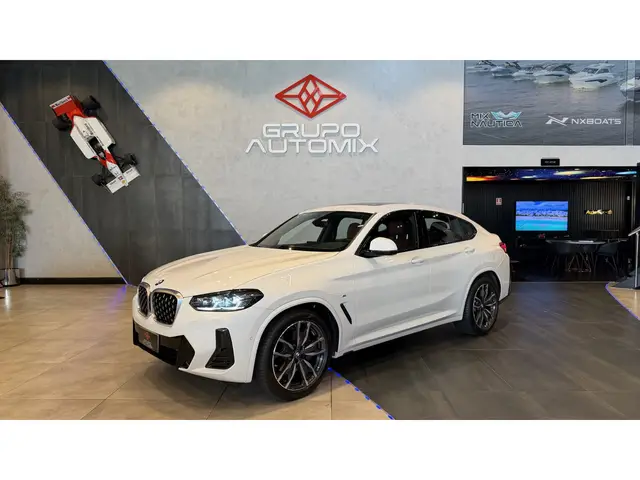 Carro BMW X4 2023 xDrive30i M Sport 2.0 Turbo (Aut.)