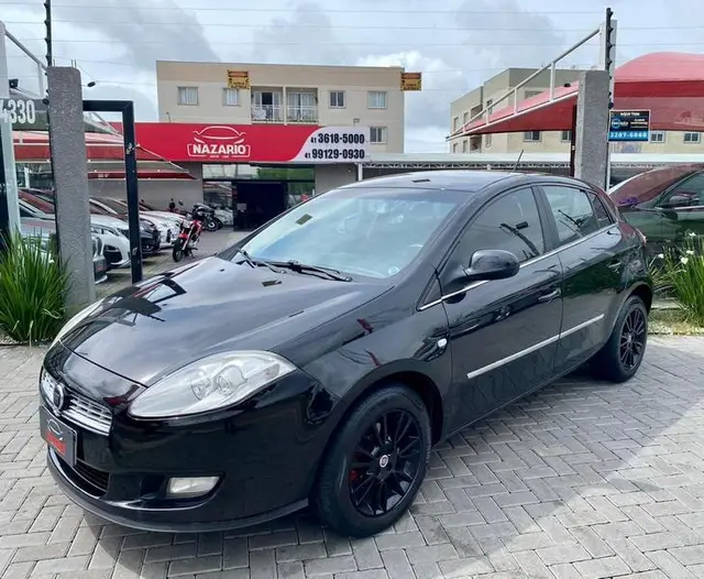 Carro Fiat Bravo 2013 Essence 1.8 16V Dualogic (Flex)