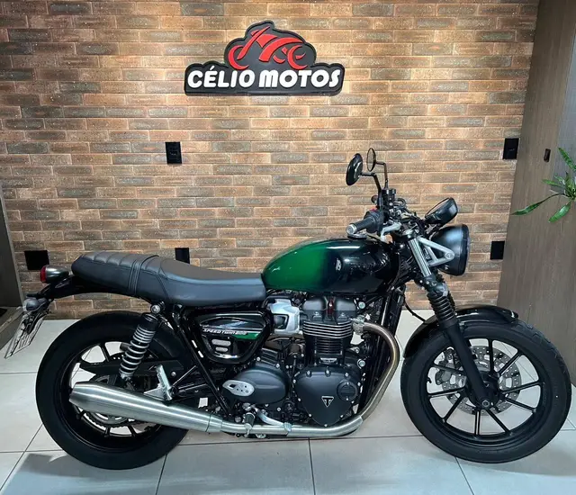 Moto Triumph Speed Twin 900 2024 ABS