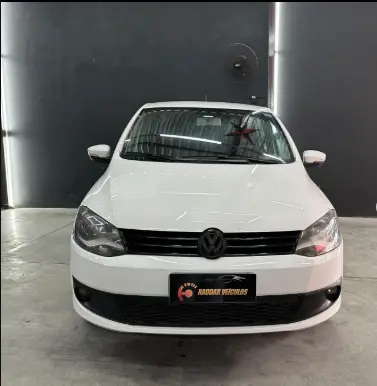 Carro Volkswagen Fox 2012 1.0 VHT (Flex) 4p