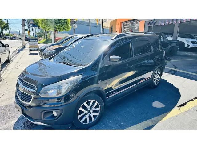 Carro Chevrolet Spin 2018 Activ 1.8 (Flex) (Aut)