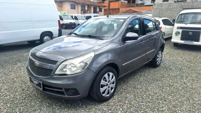 Carro Chevrolet Agile 2011 LTZ 1.4 8V (Flex)