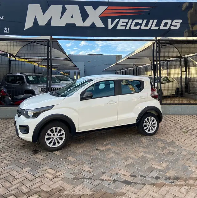 Carro Fiat Mobi 2022 Like 1.0 (Flex)