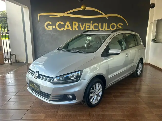 Carro Volkswagen SpaceFox 2015 1.6 VHT Comfortline (Flex)