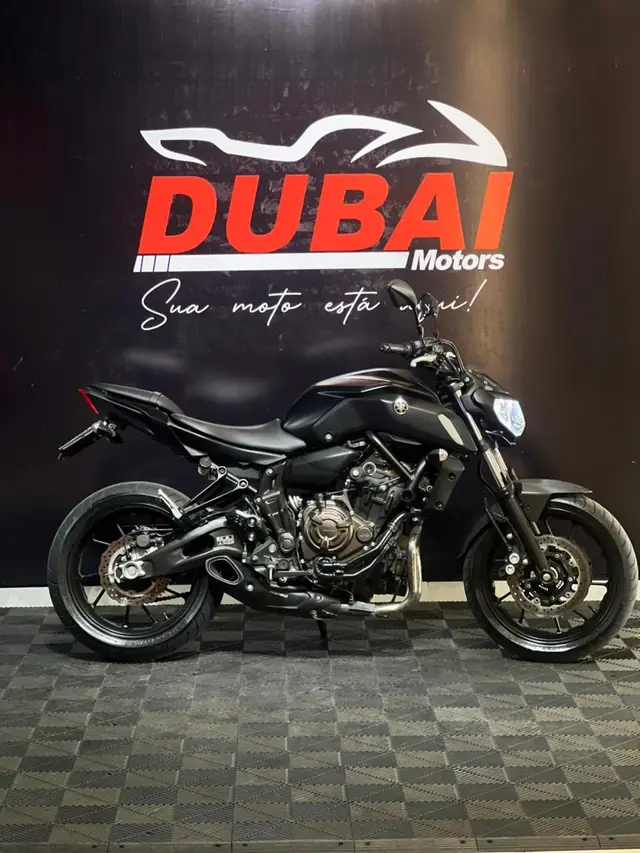Moto Yamaha MT-07 2024 ABS