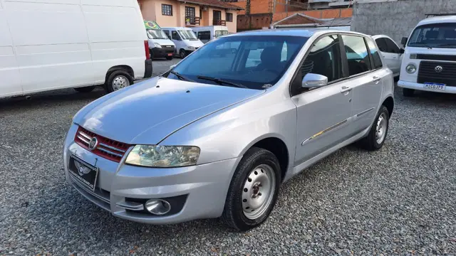 Carro Fiat Stilo 2009 1.8 16V Connect