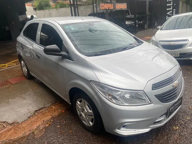 Carro Chevrolet Onix 2018 1.0 Joy SPE/4