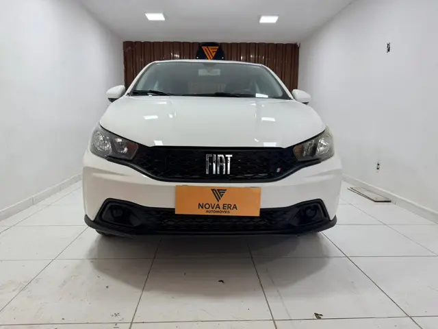 Carro Fiat Cronos 2023 Drive 1.3 (Flex) MT