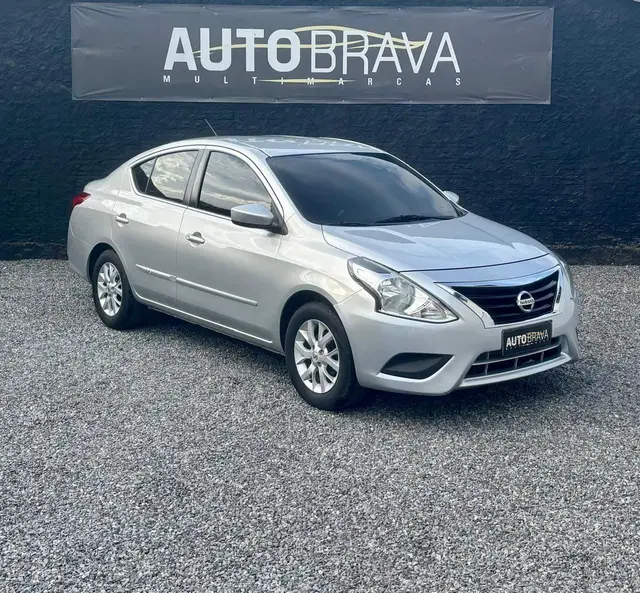 Carro Nissan Versa 2016 SV 1.6 16V Flex Fuel 4p Mec.