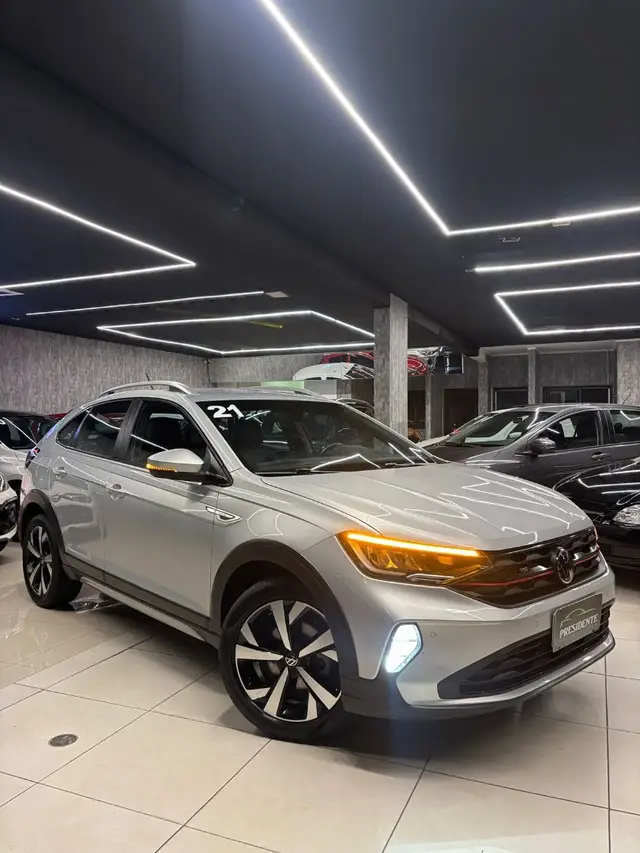 Carro Volkswagen Nivus 2021 Highline 1.0 Turbo (Aut.)