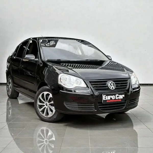 Carro Volkswagen Polo Sedan 2010 1.6 8V (Flex)
